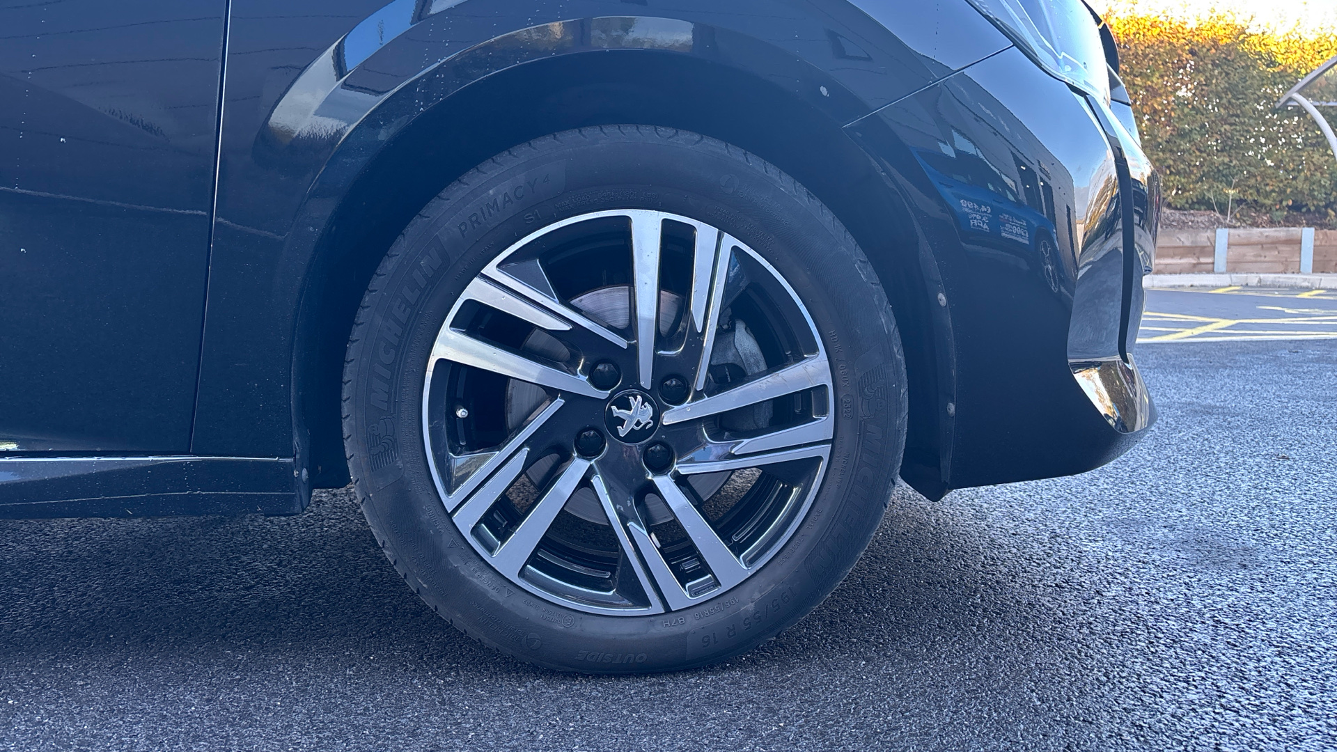 car image