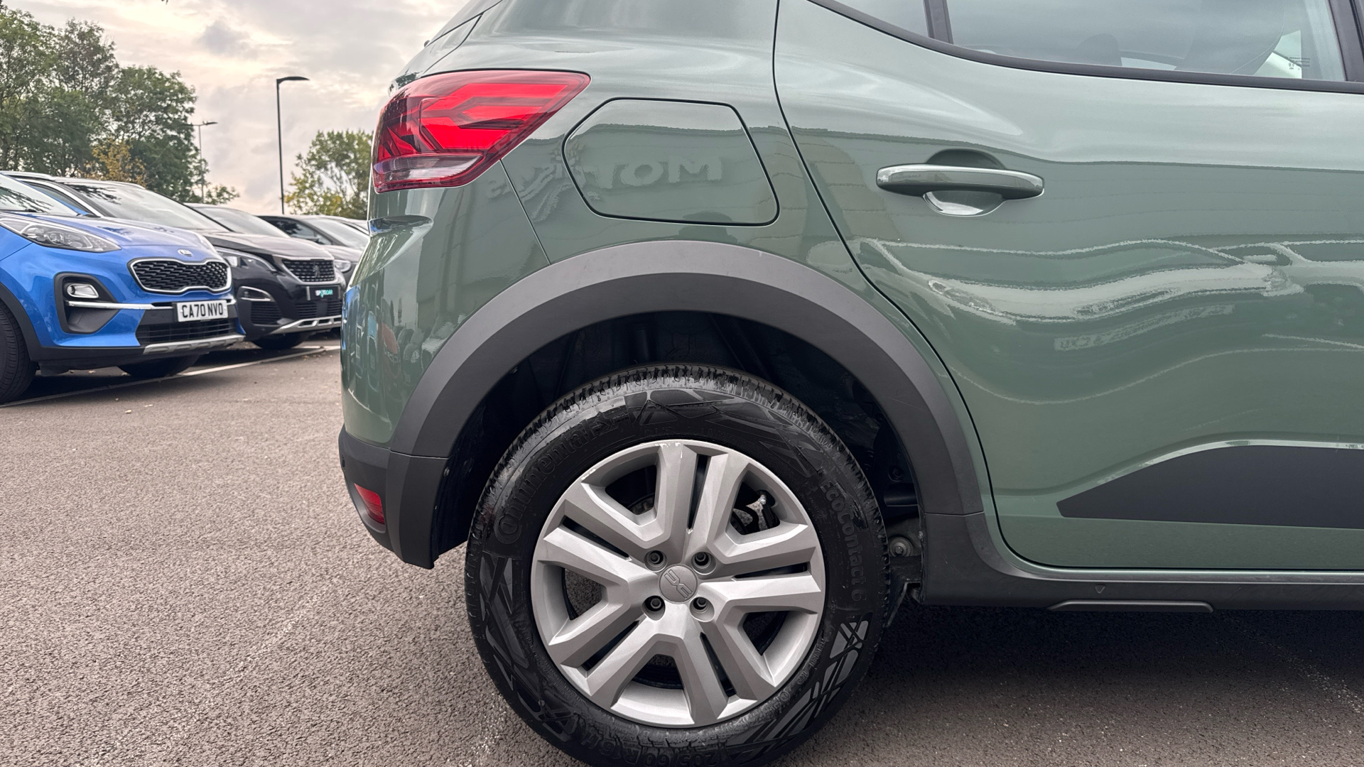 car image
