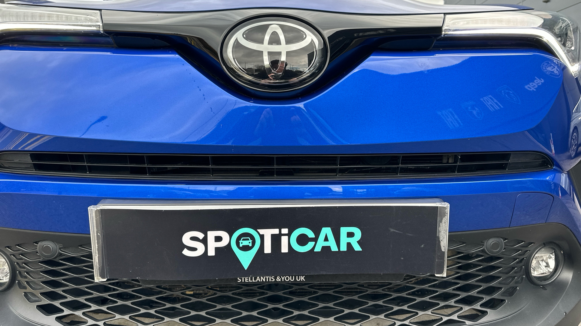 car image