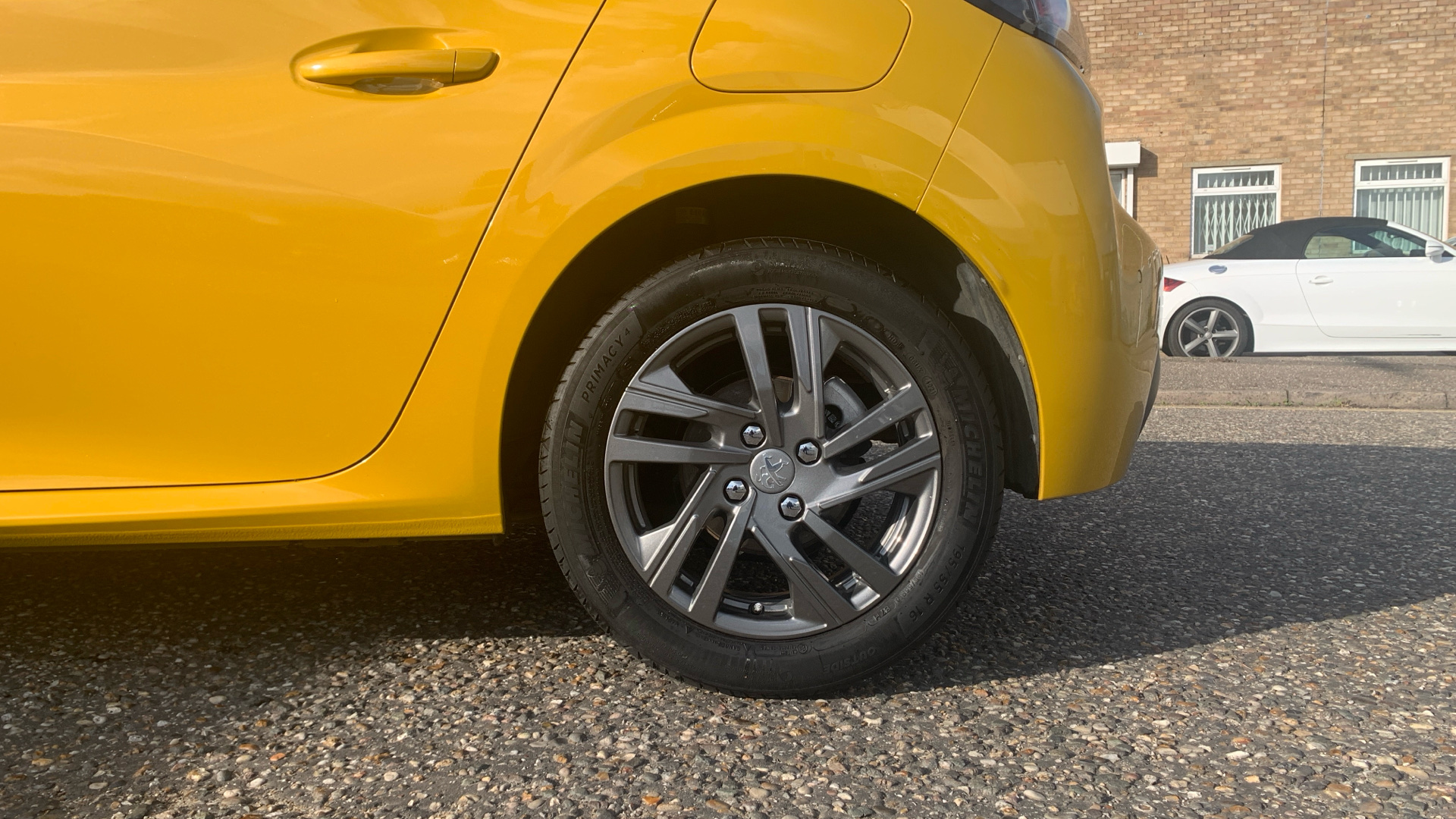 car image