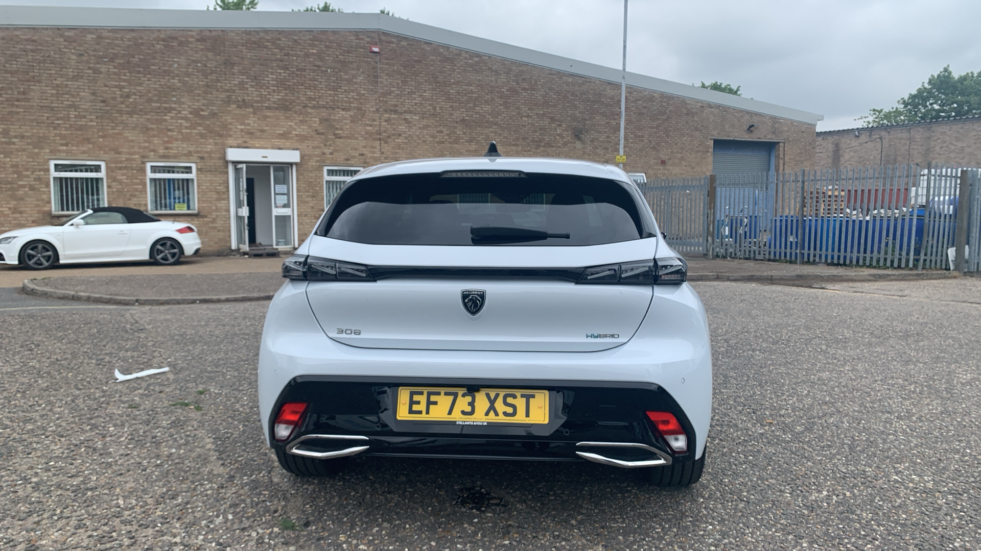 car image