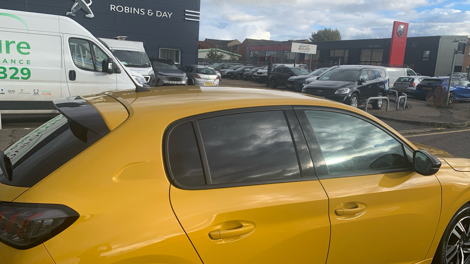 car image
