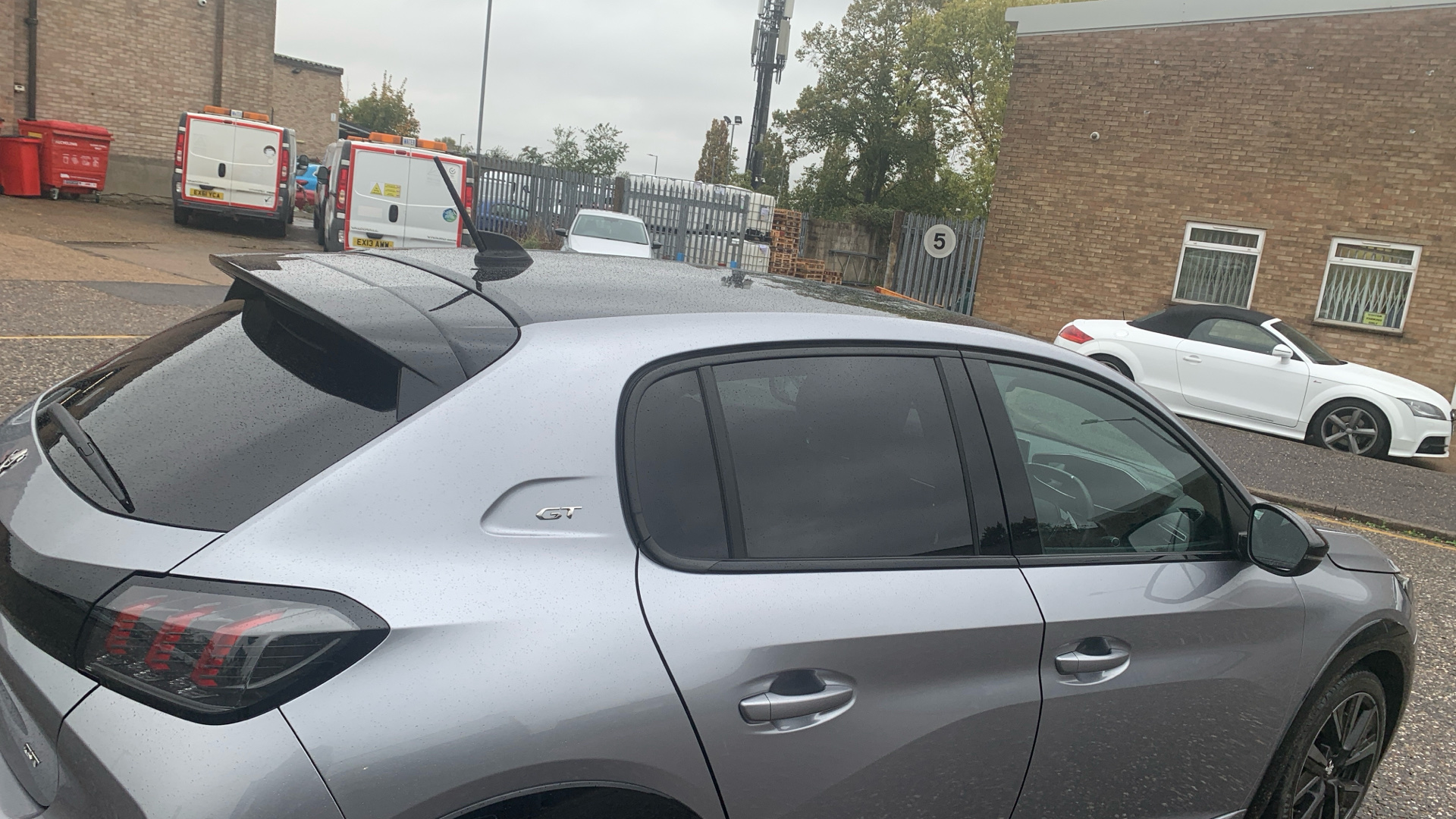 car image