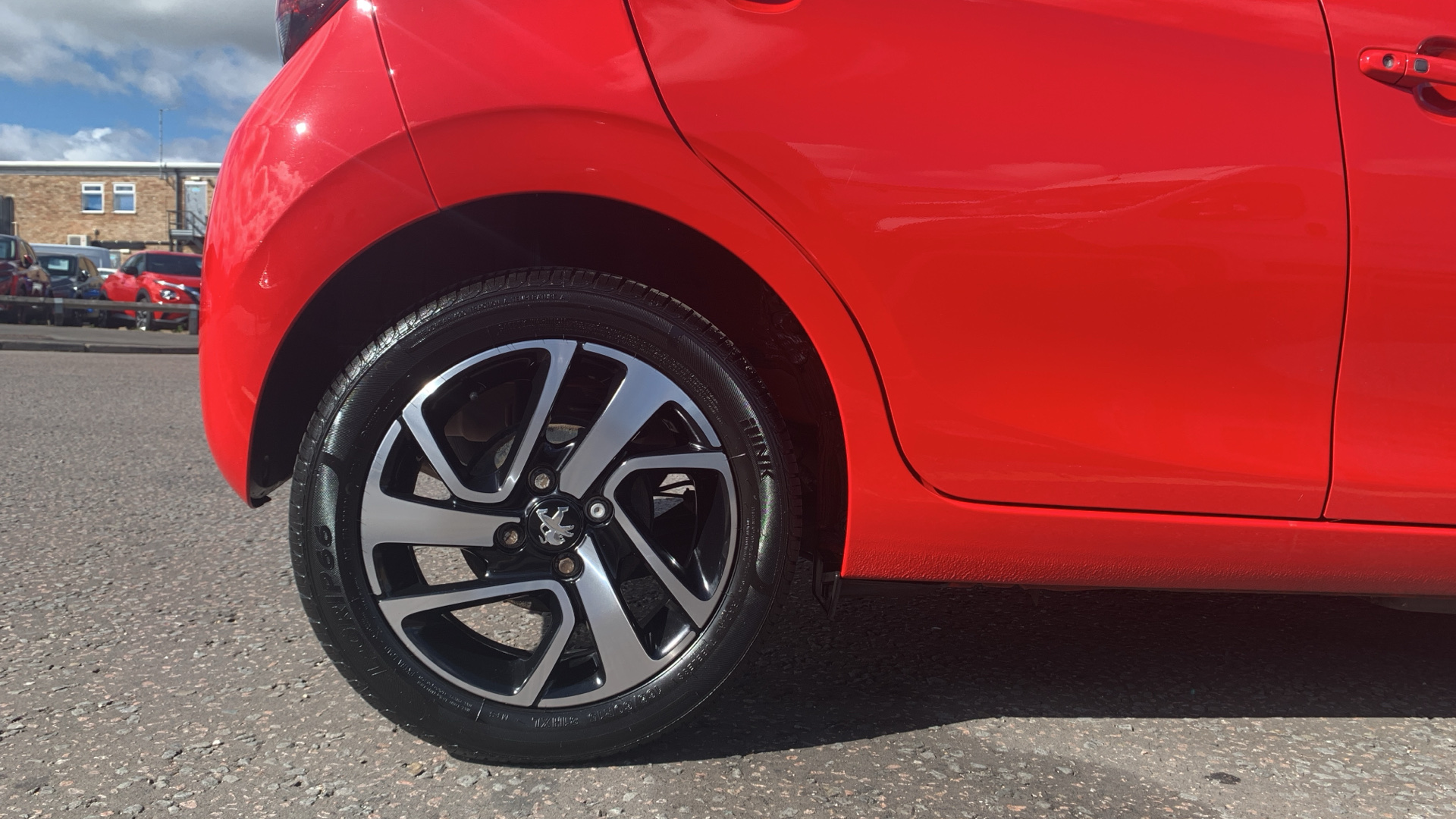 car image