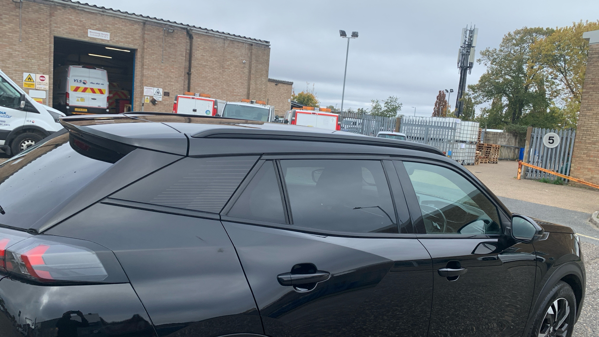 car image