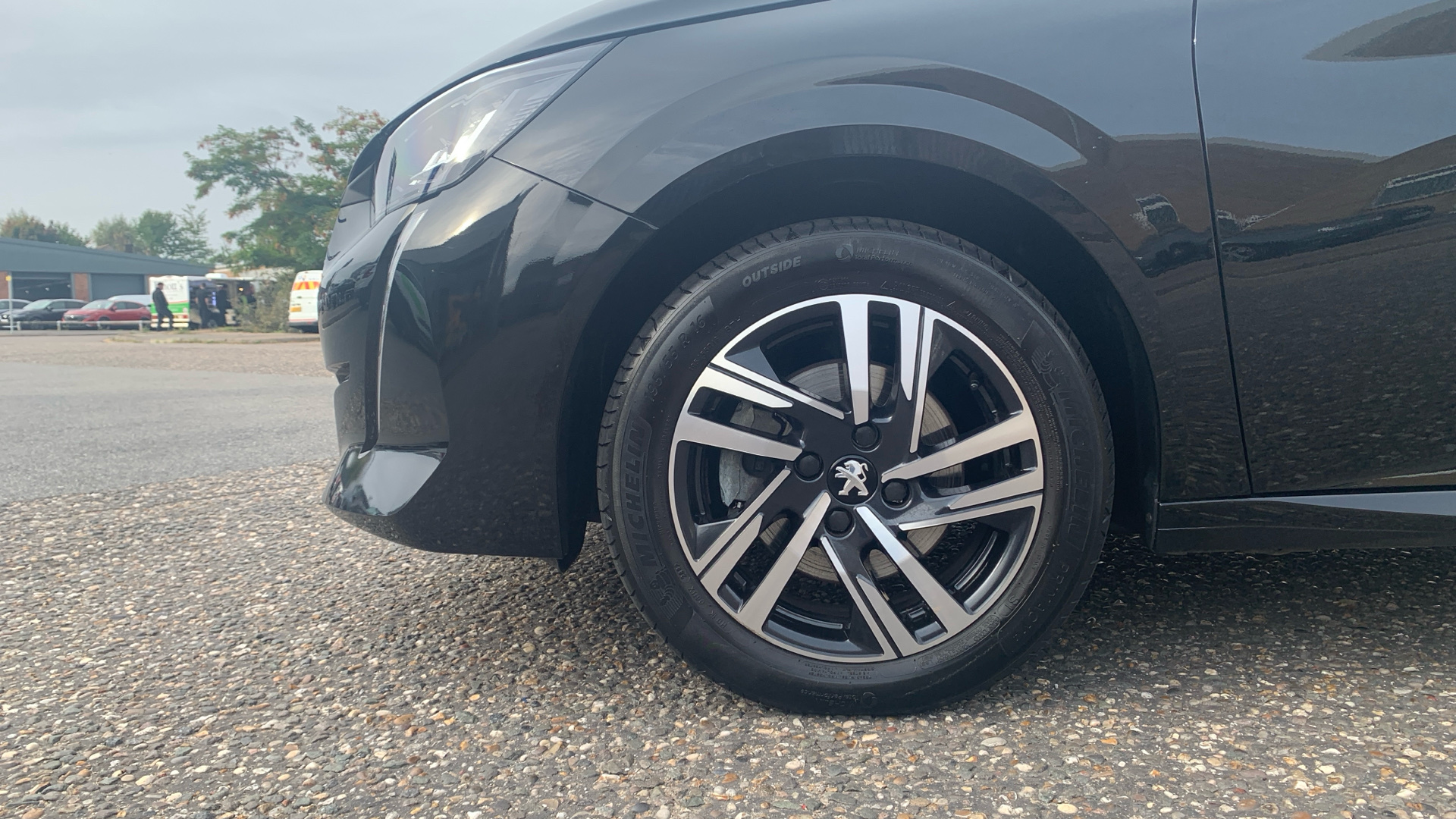 car image