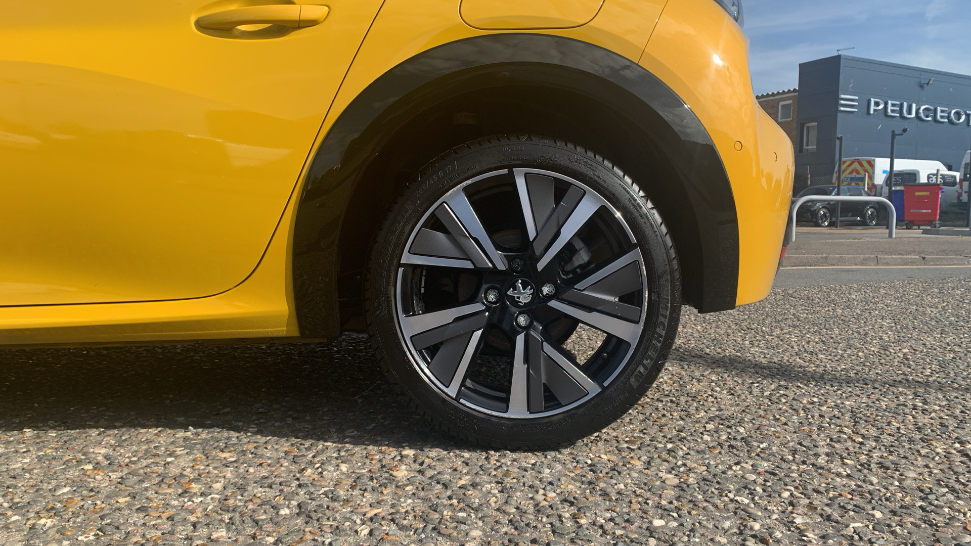 car image