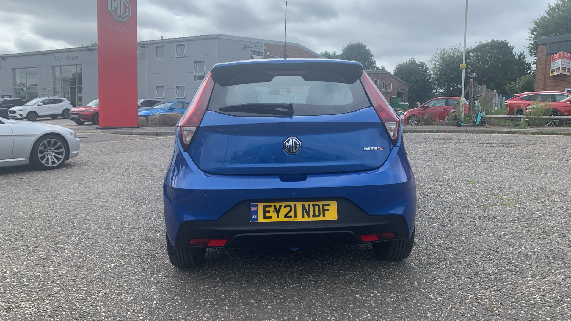 car image