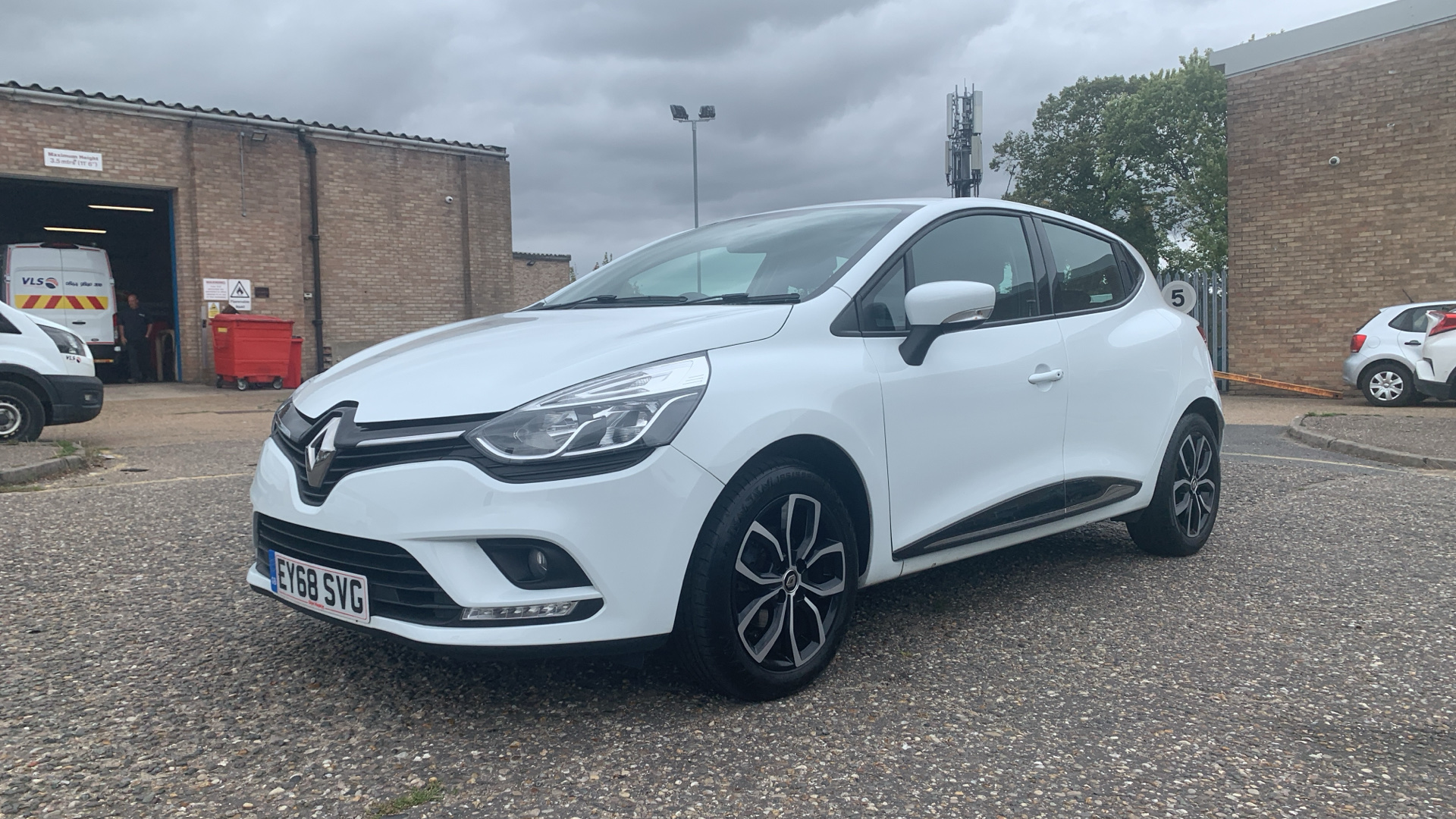 car image