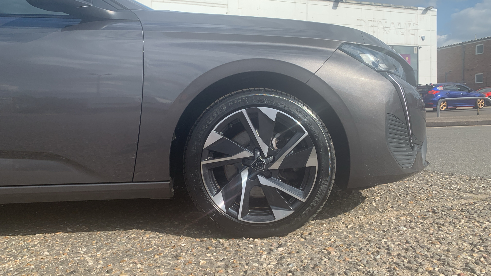 car image