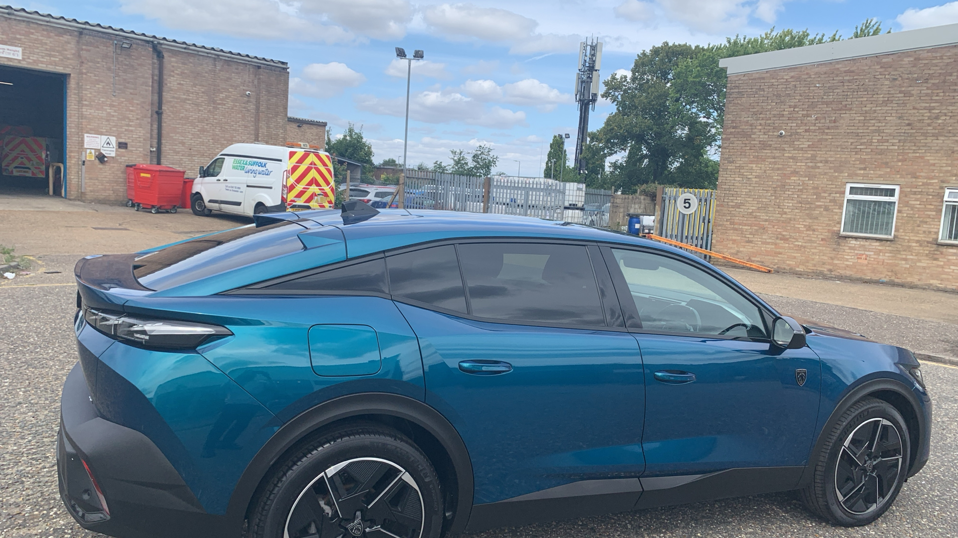 car image