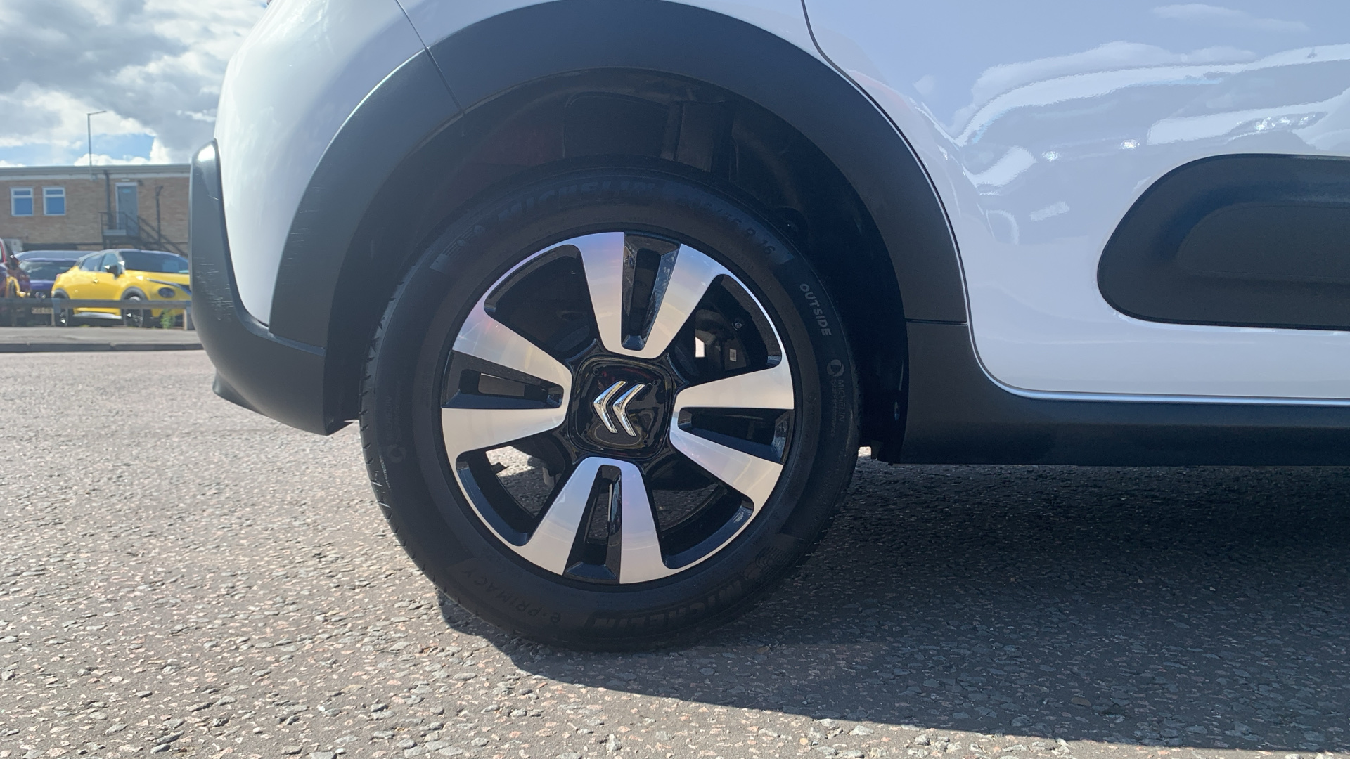 car image