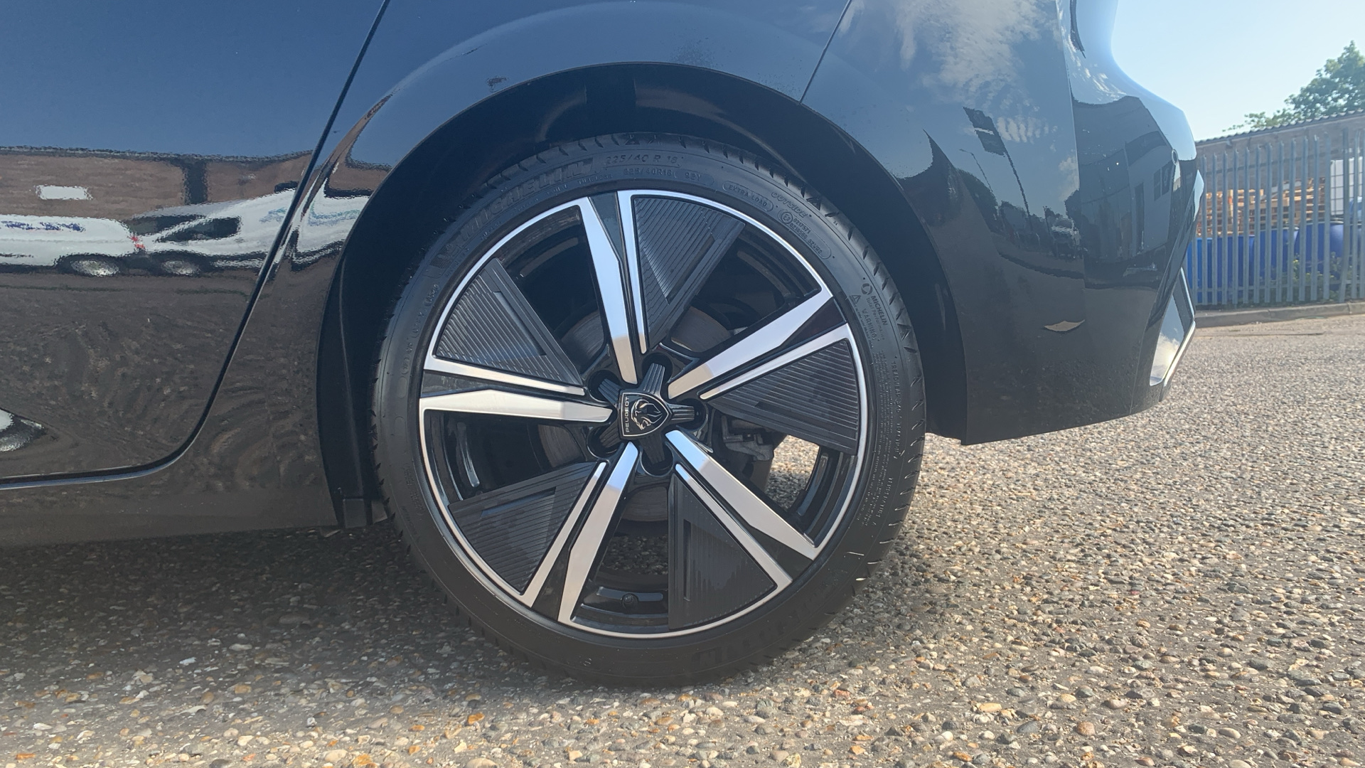 car image