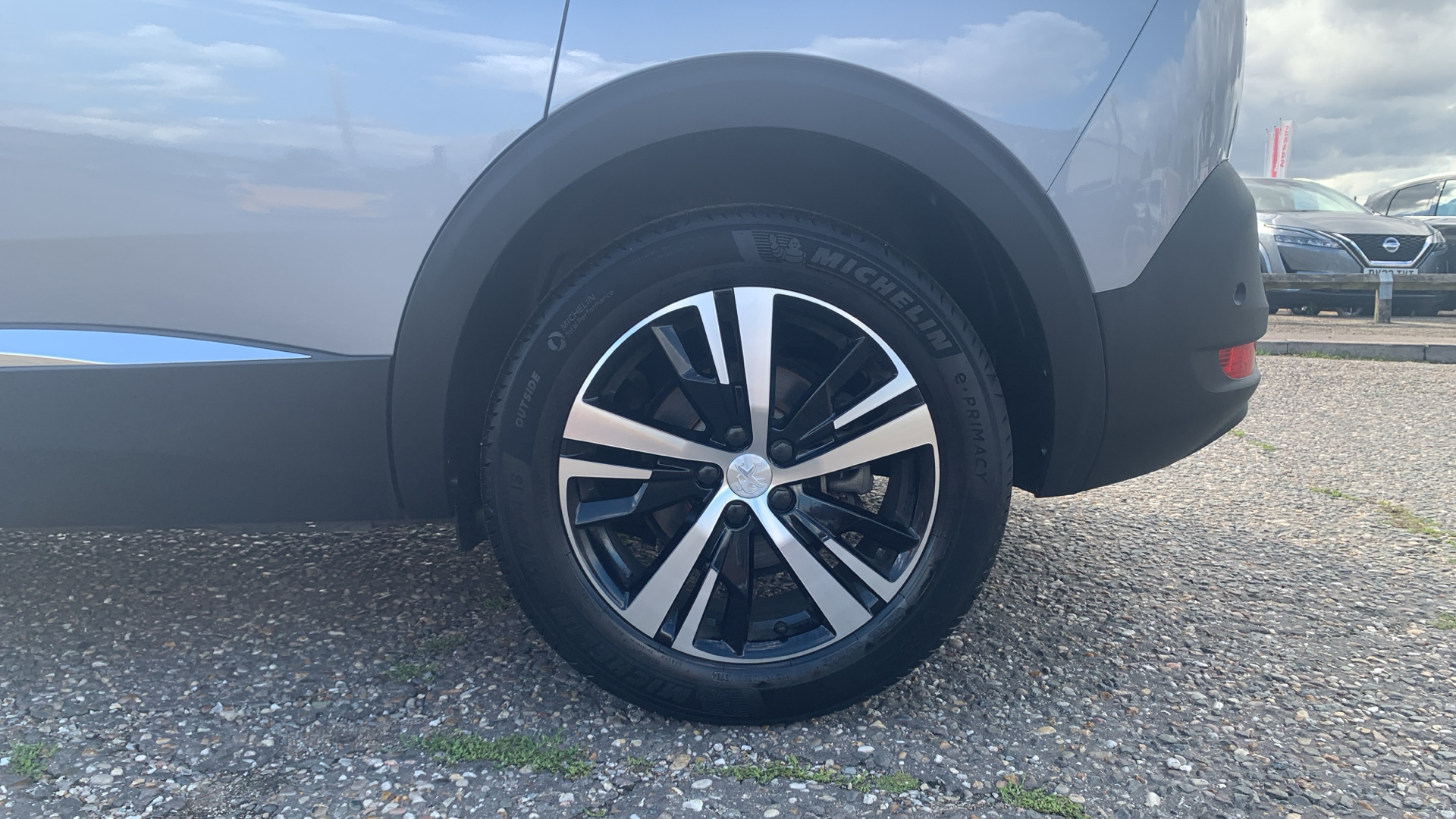 car image