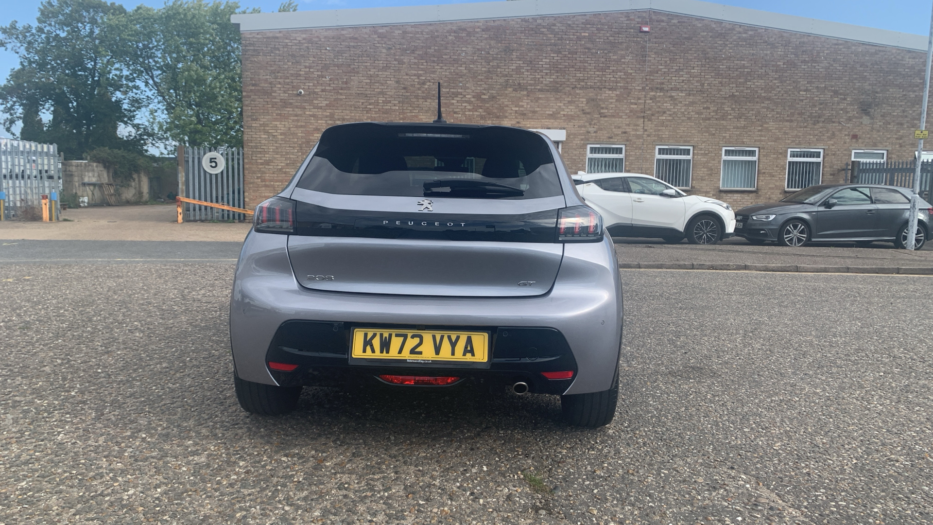 car image