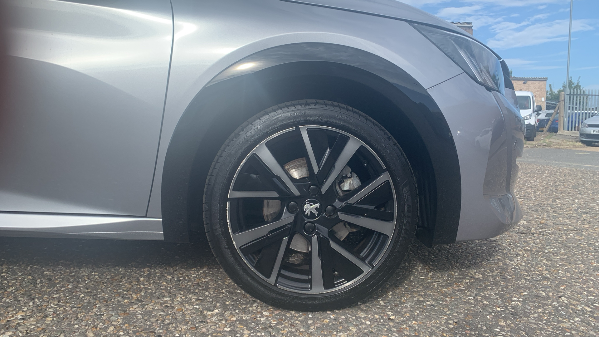 car image