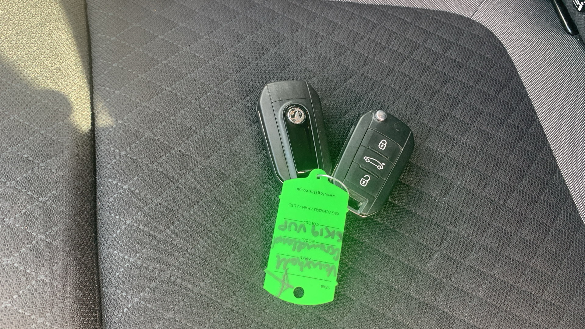 car image