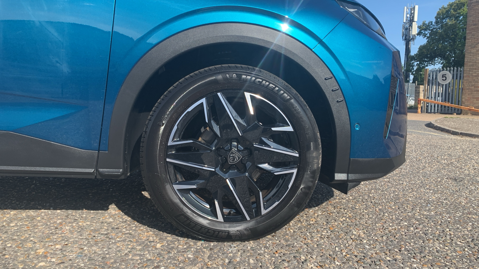 car image