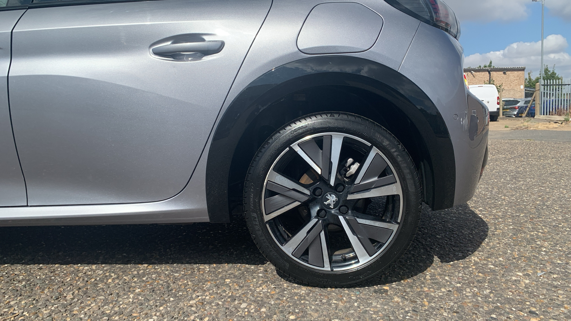 car image