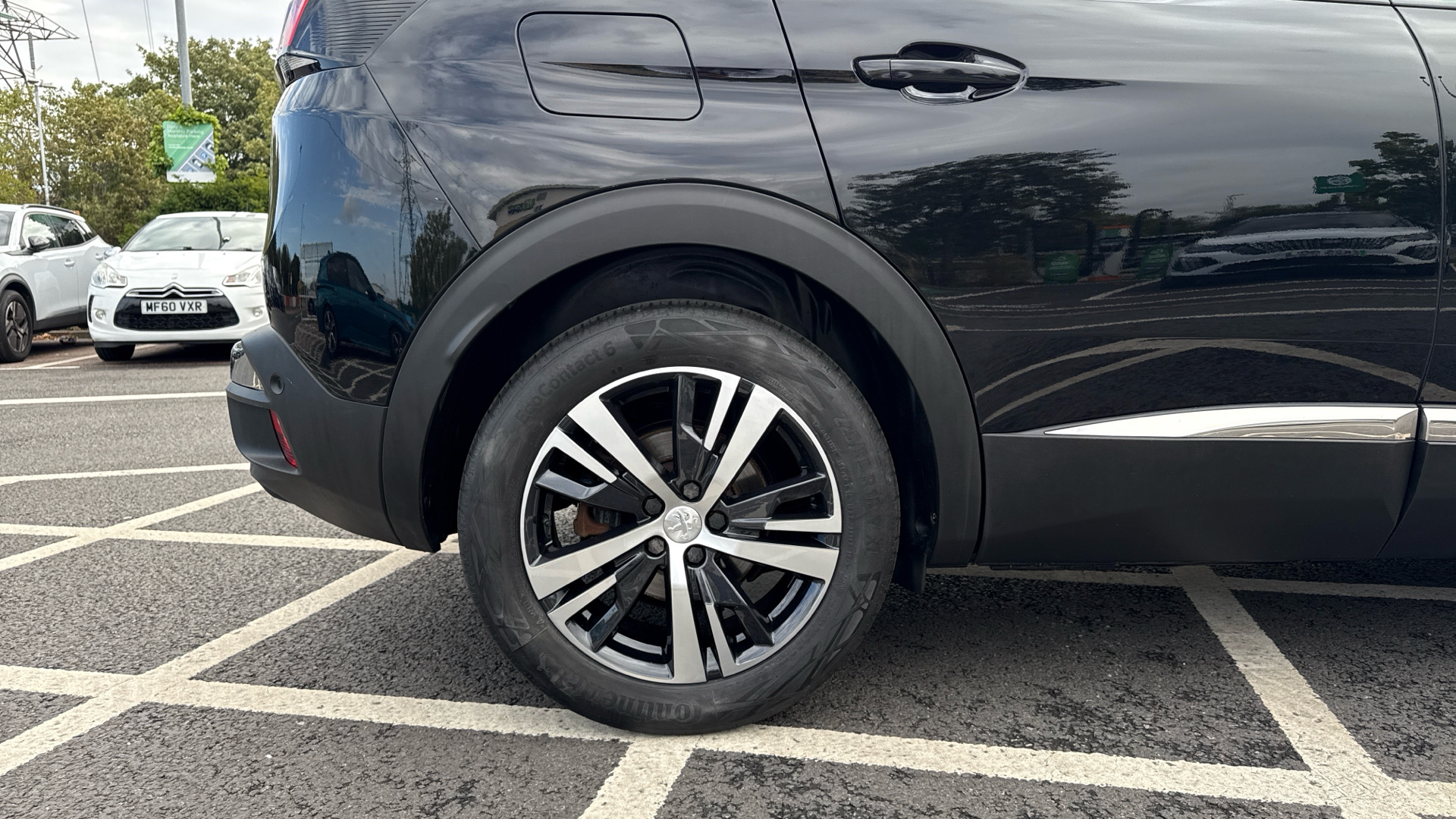 car image