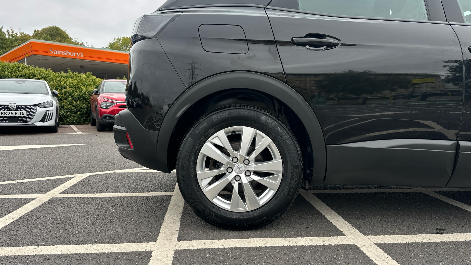 car image