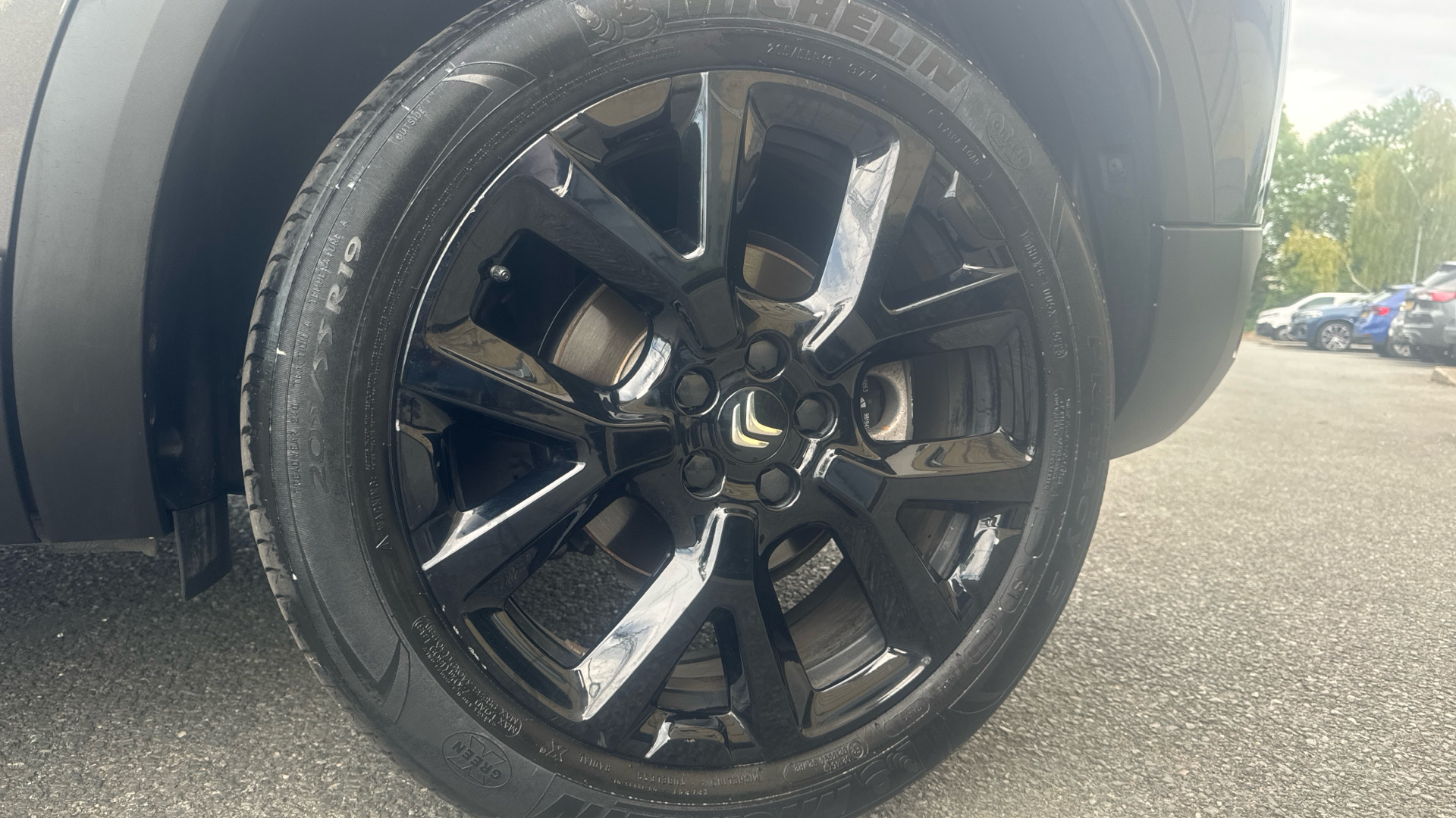 car image