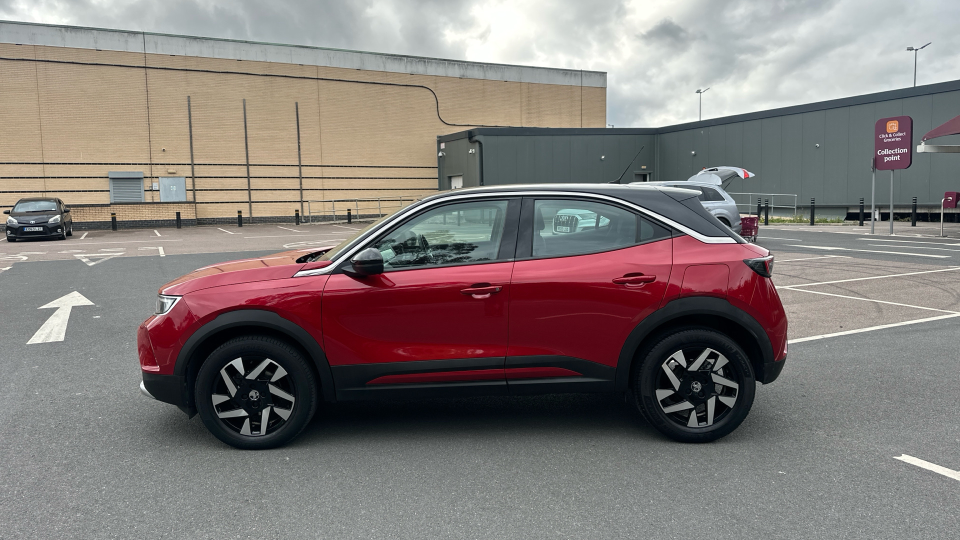 car image
