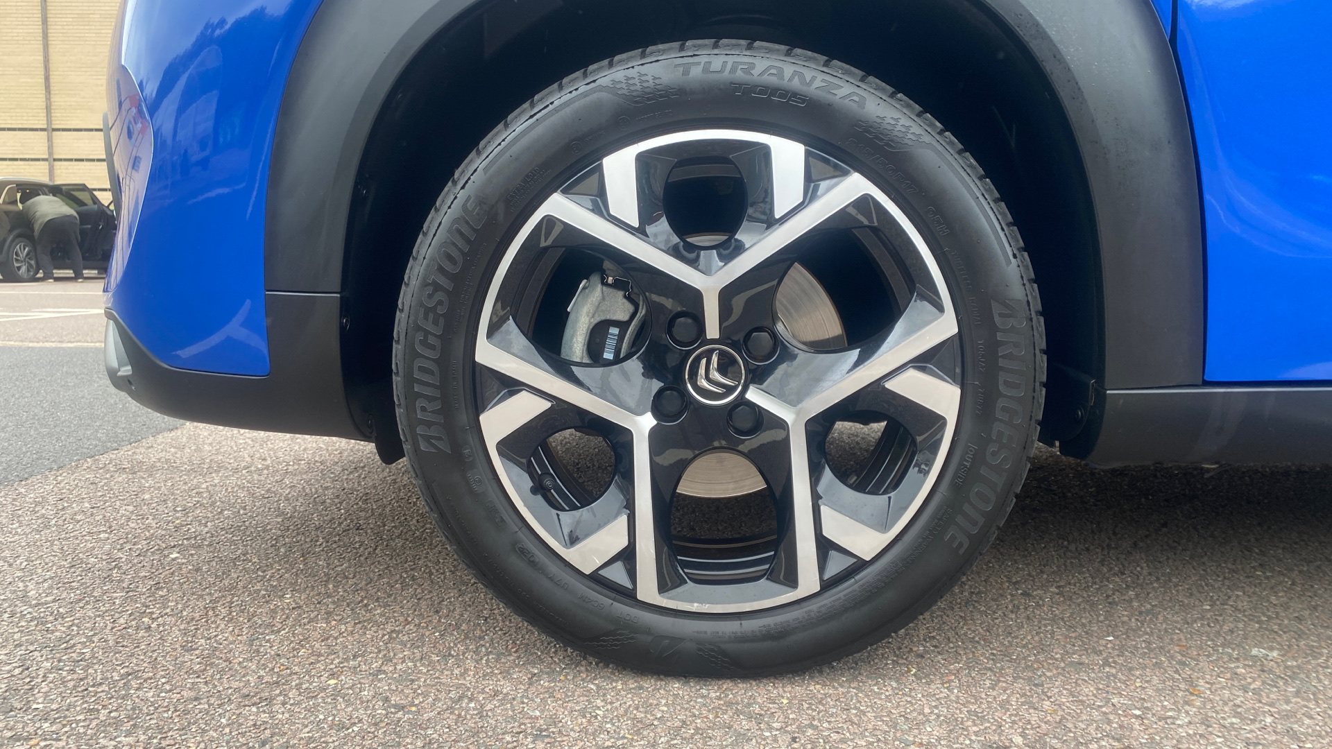 car image