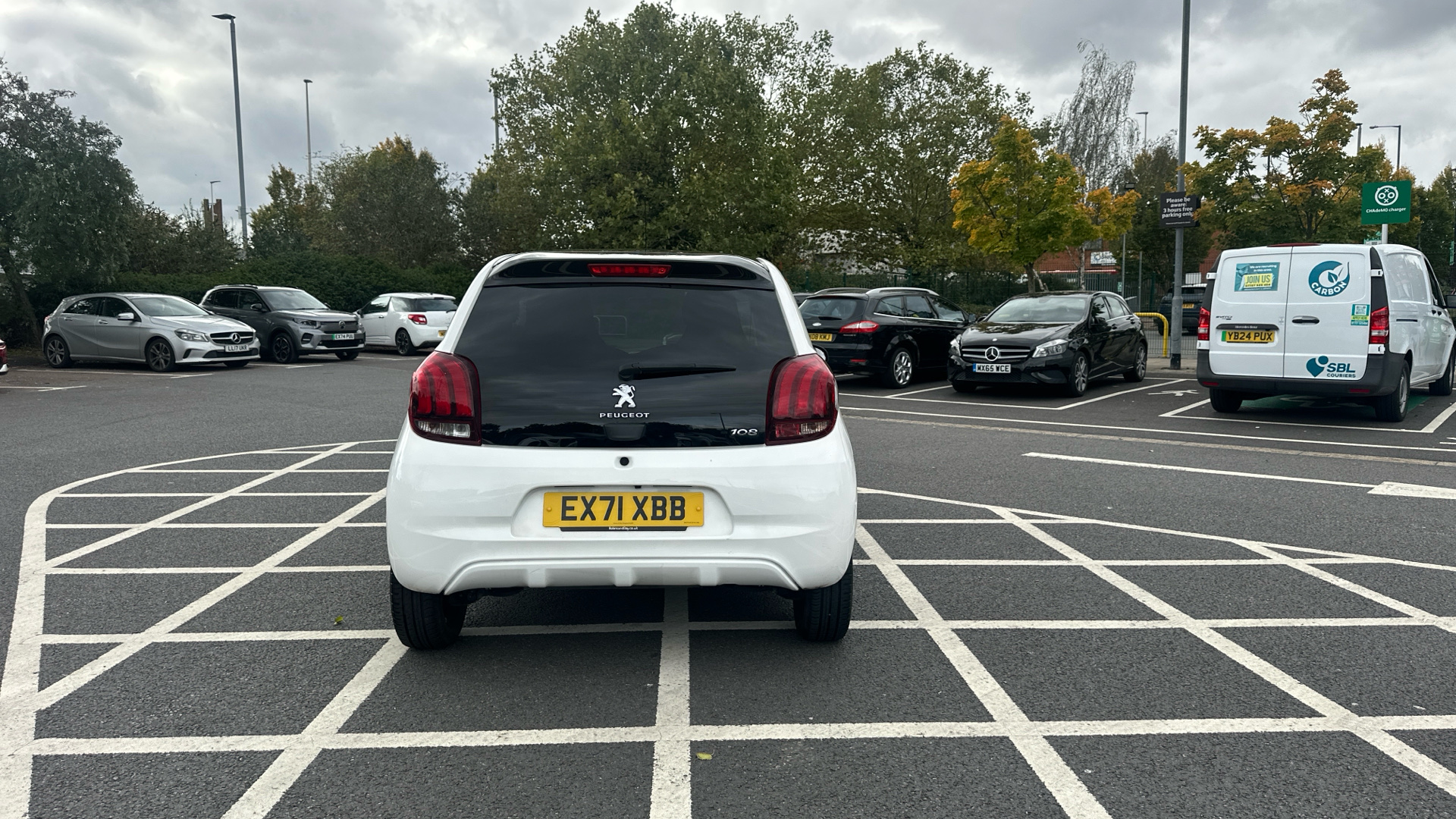 car image