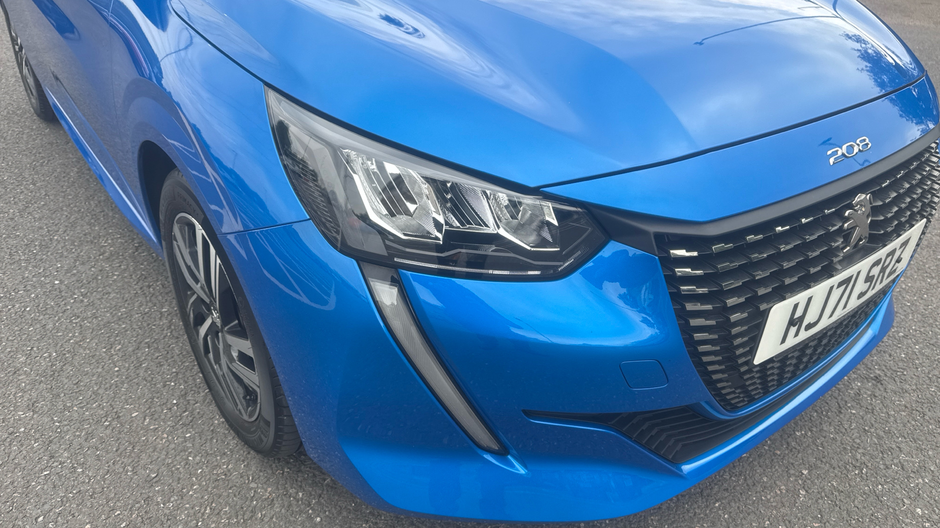 car image