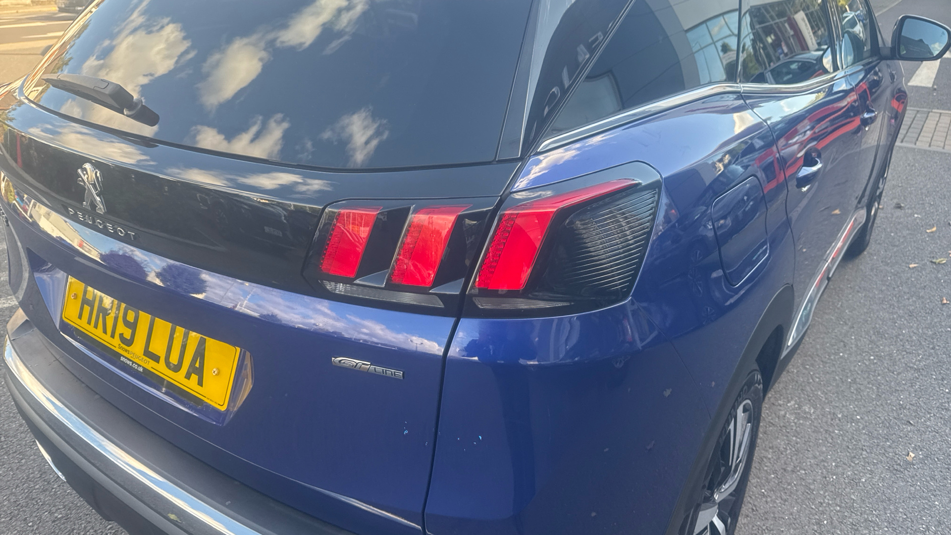 car image