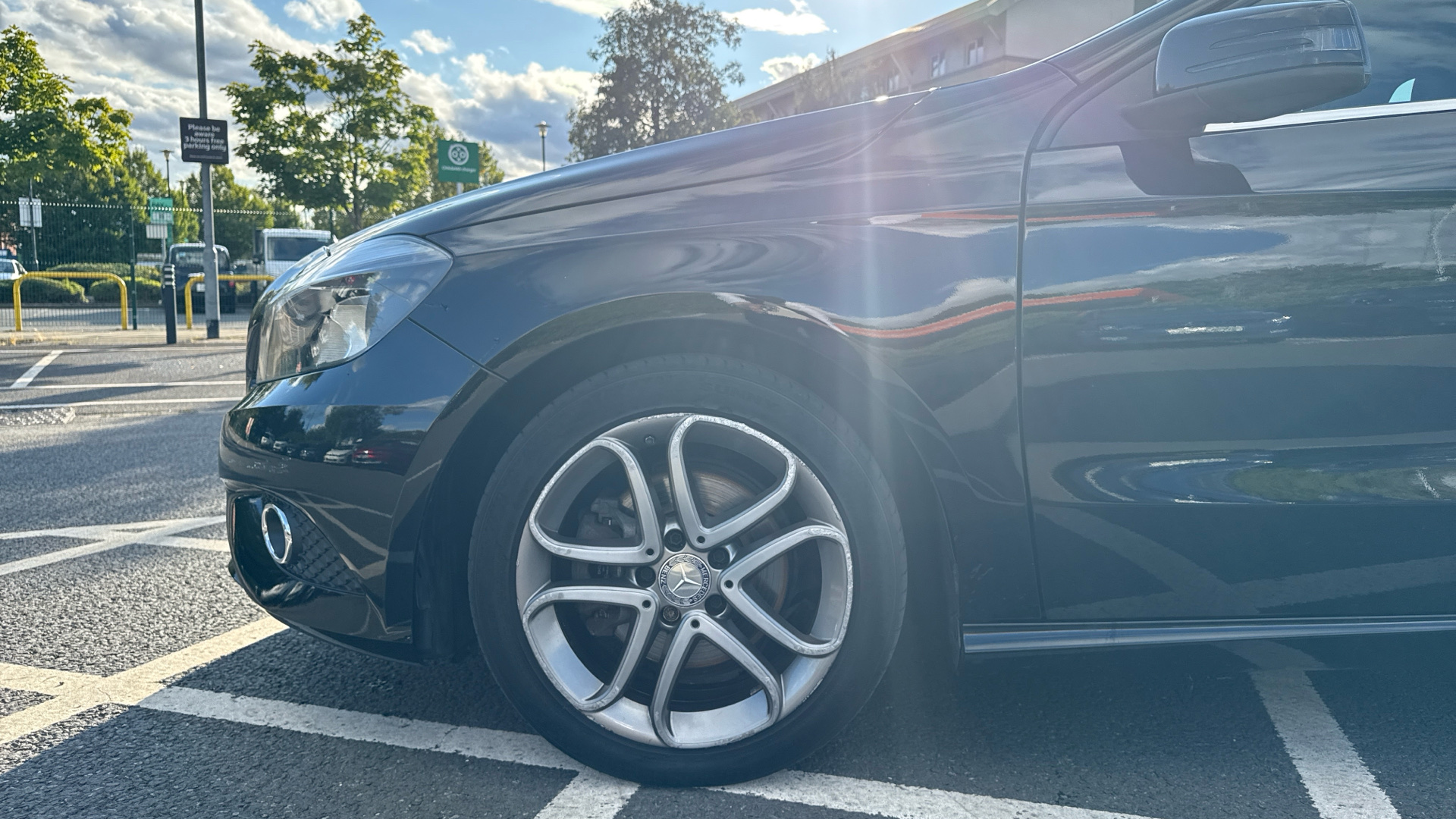 car image