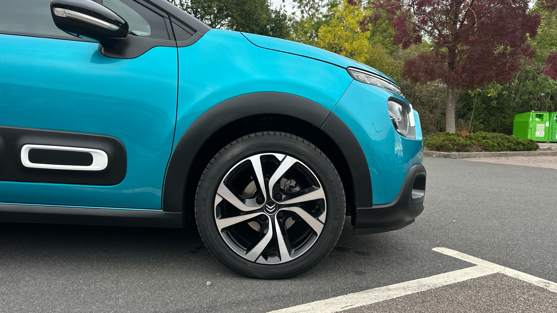 car image