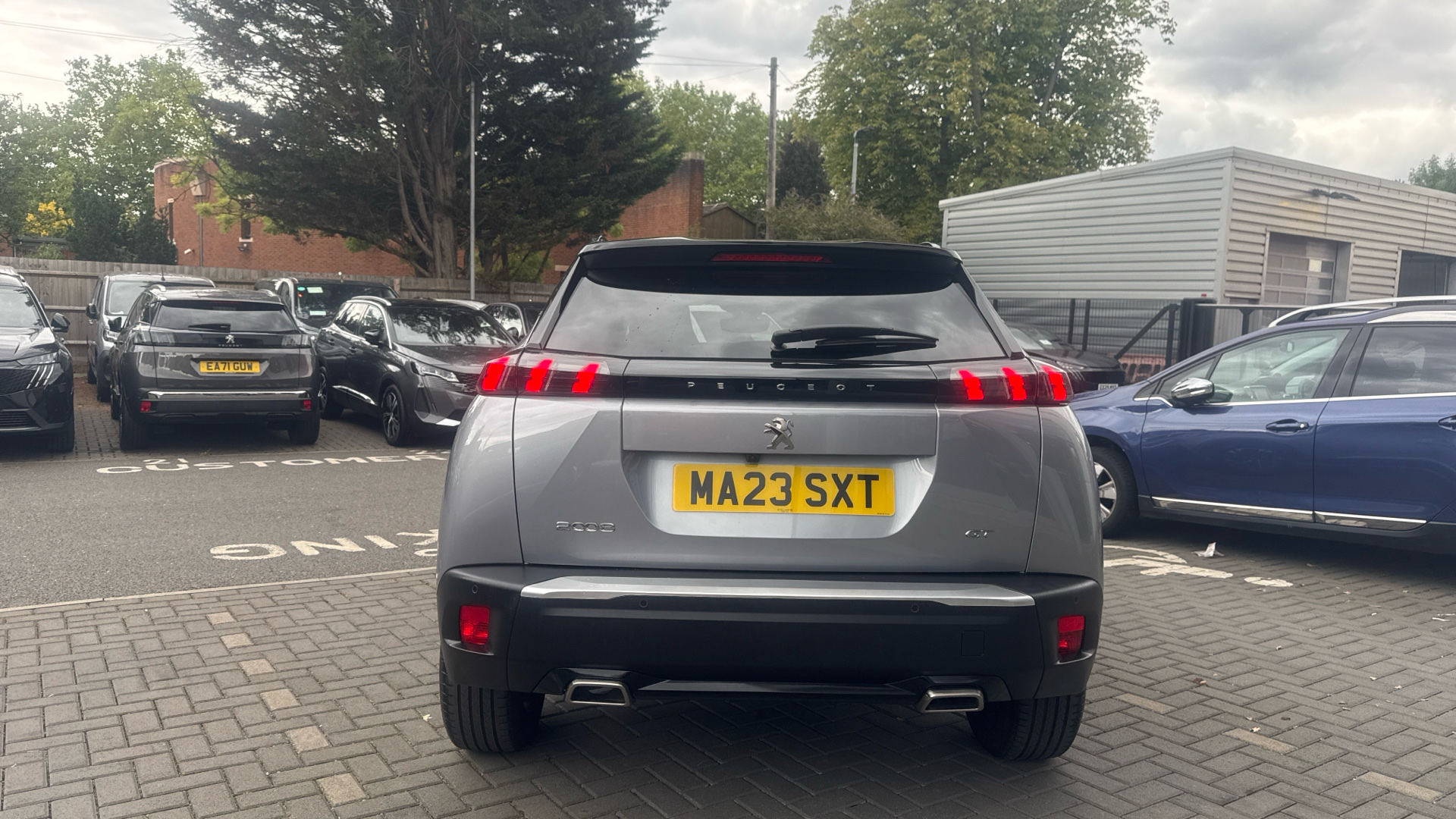 car image