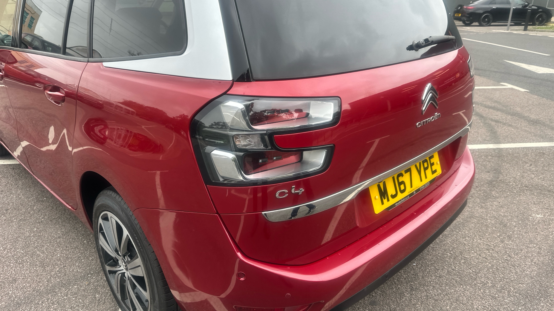 car image