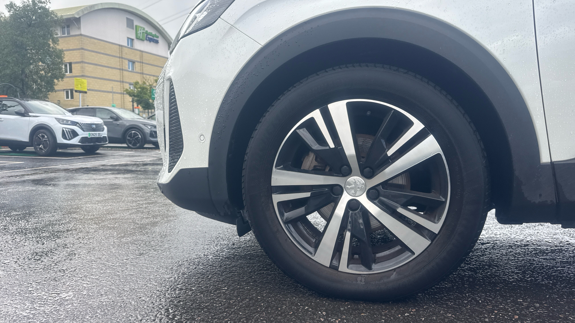 car image