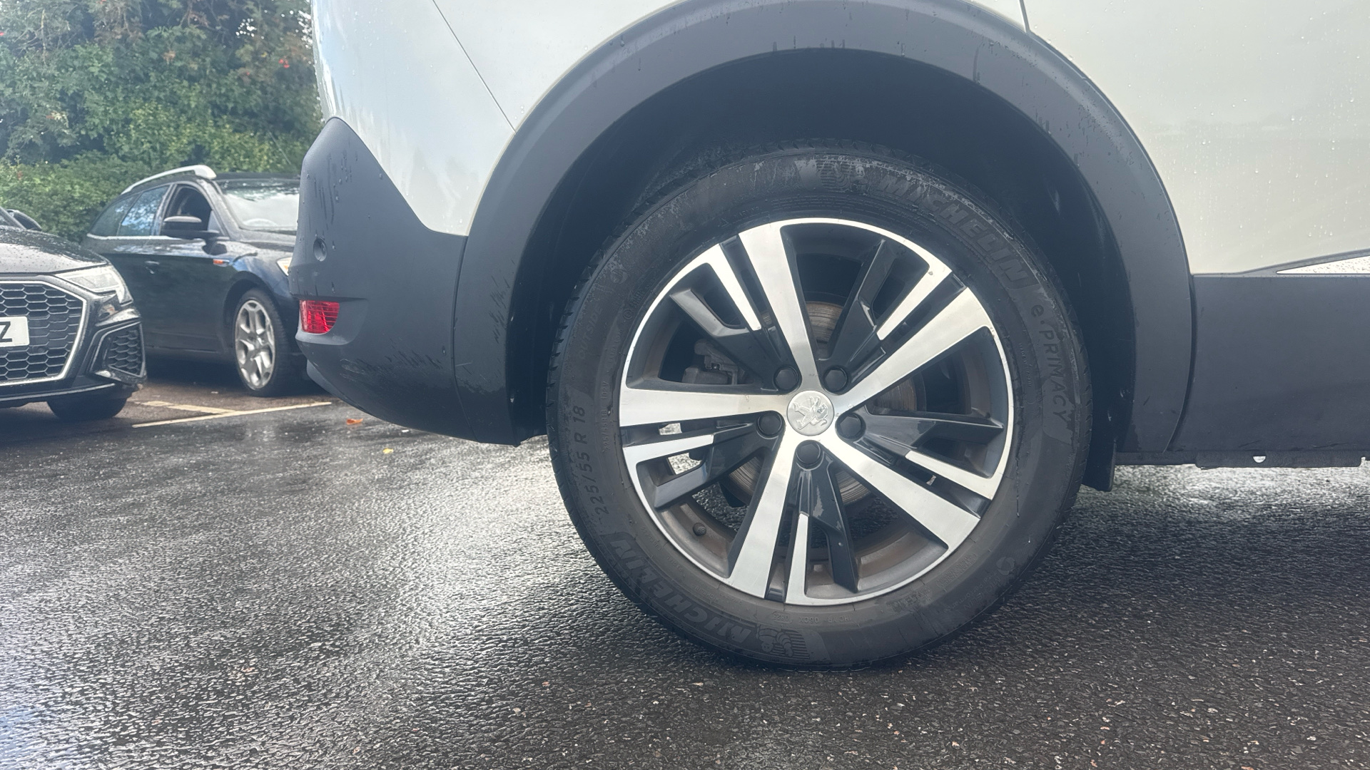 car image