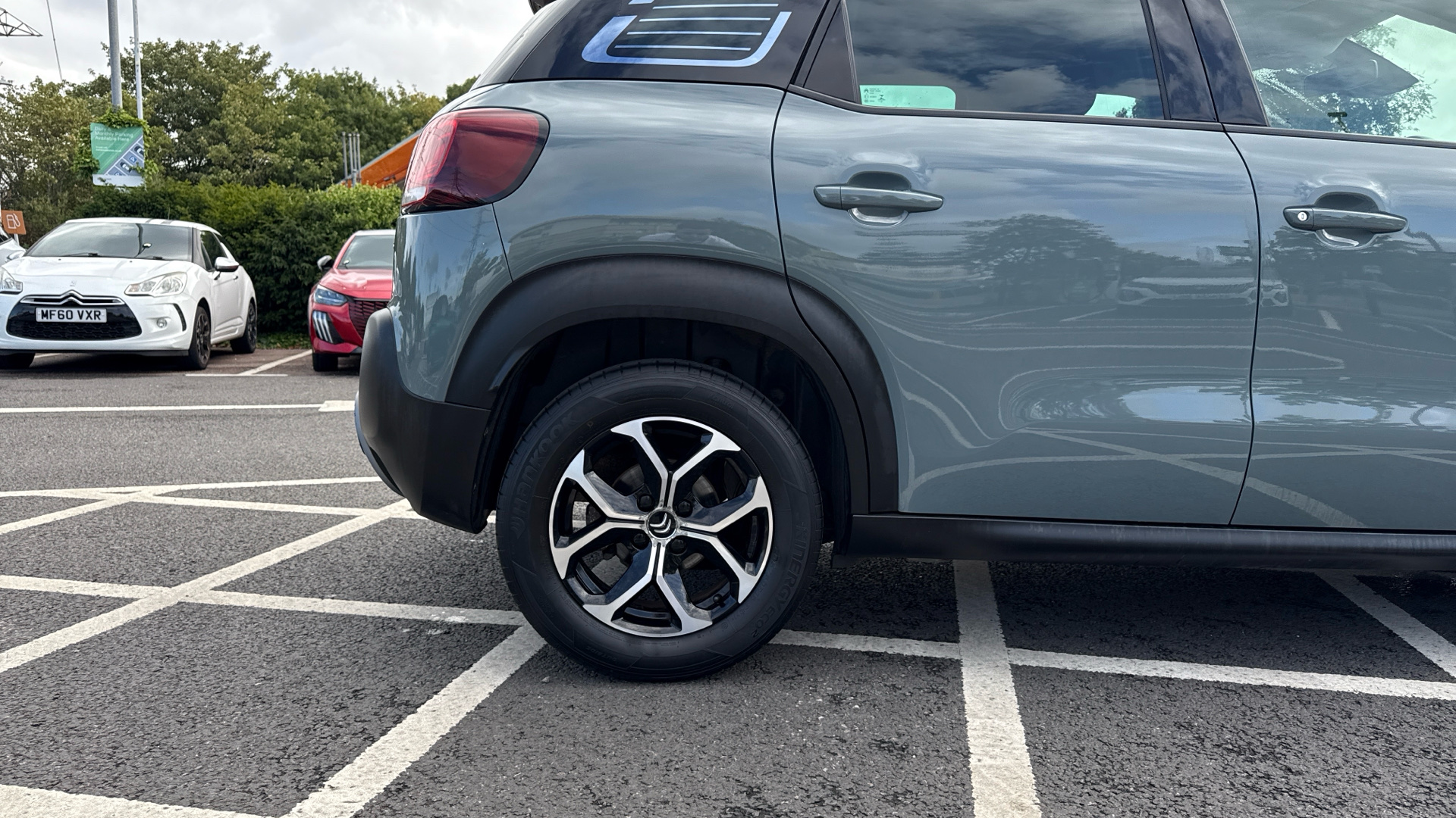 car image