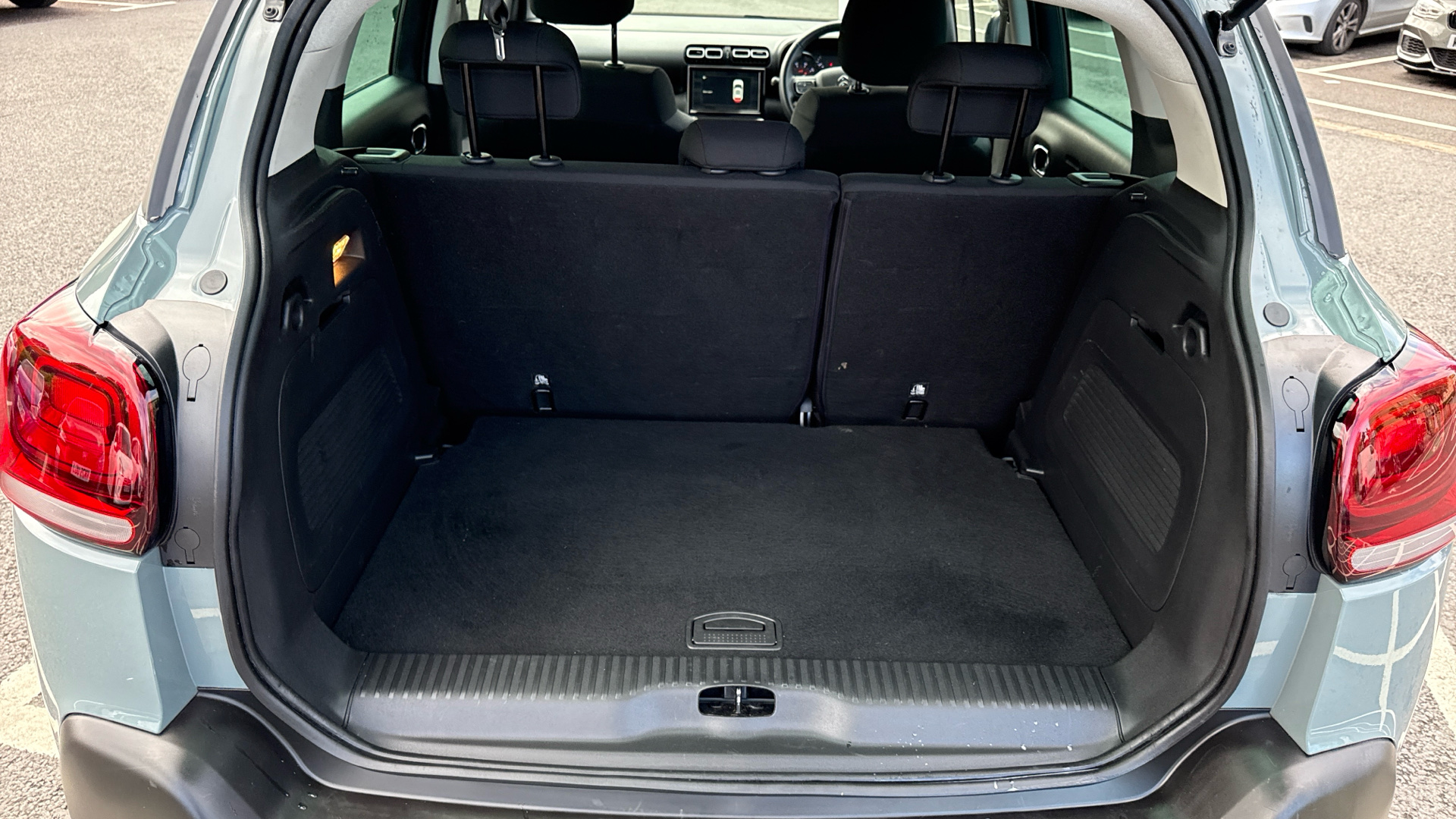 car image