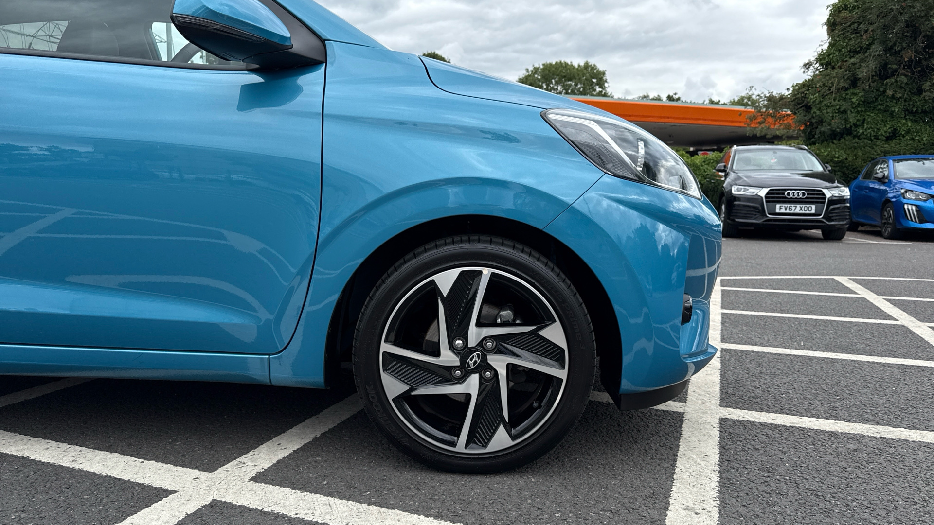 car image
