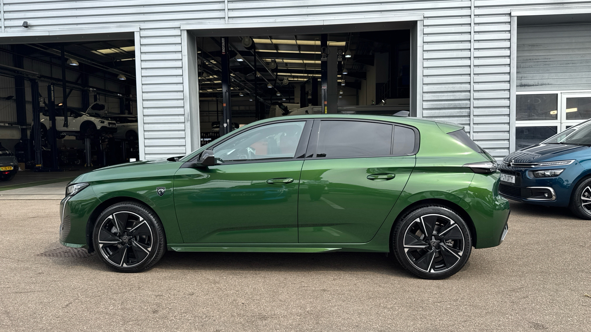car image