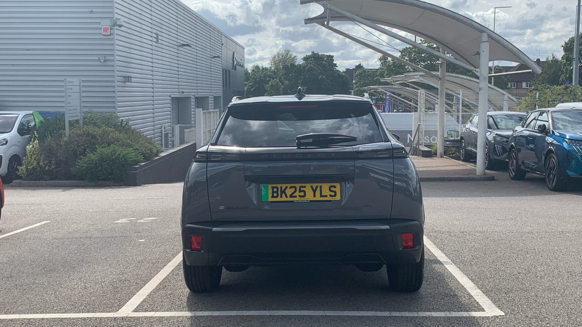 car image