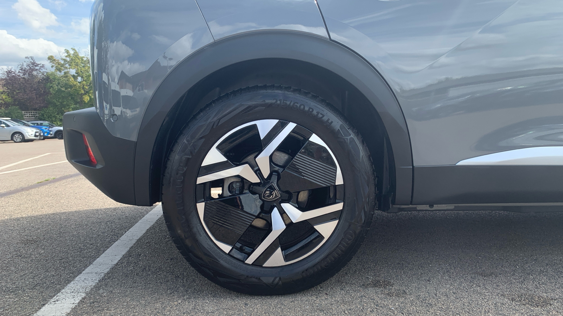 car image