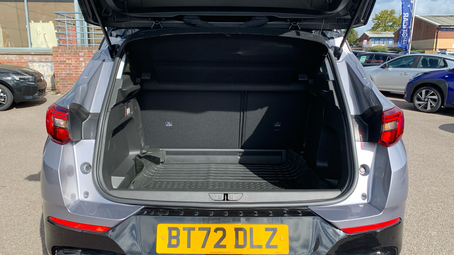 car image