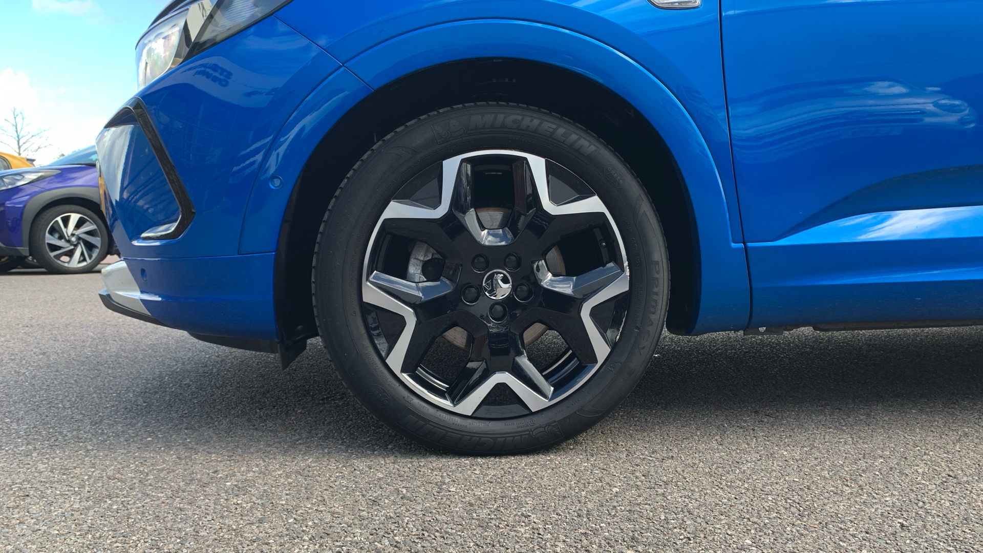 car image