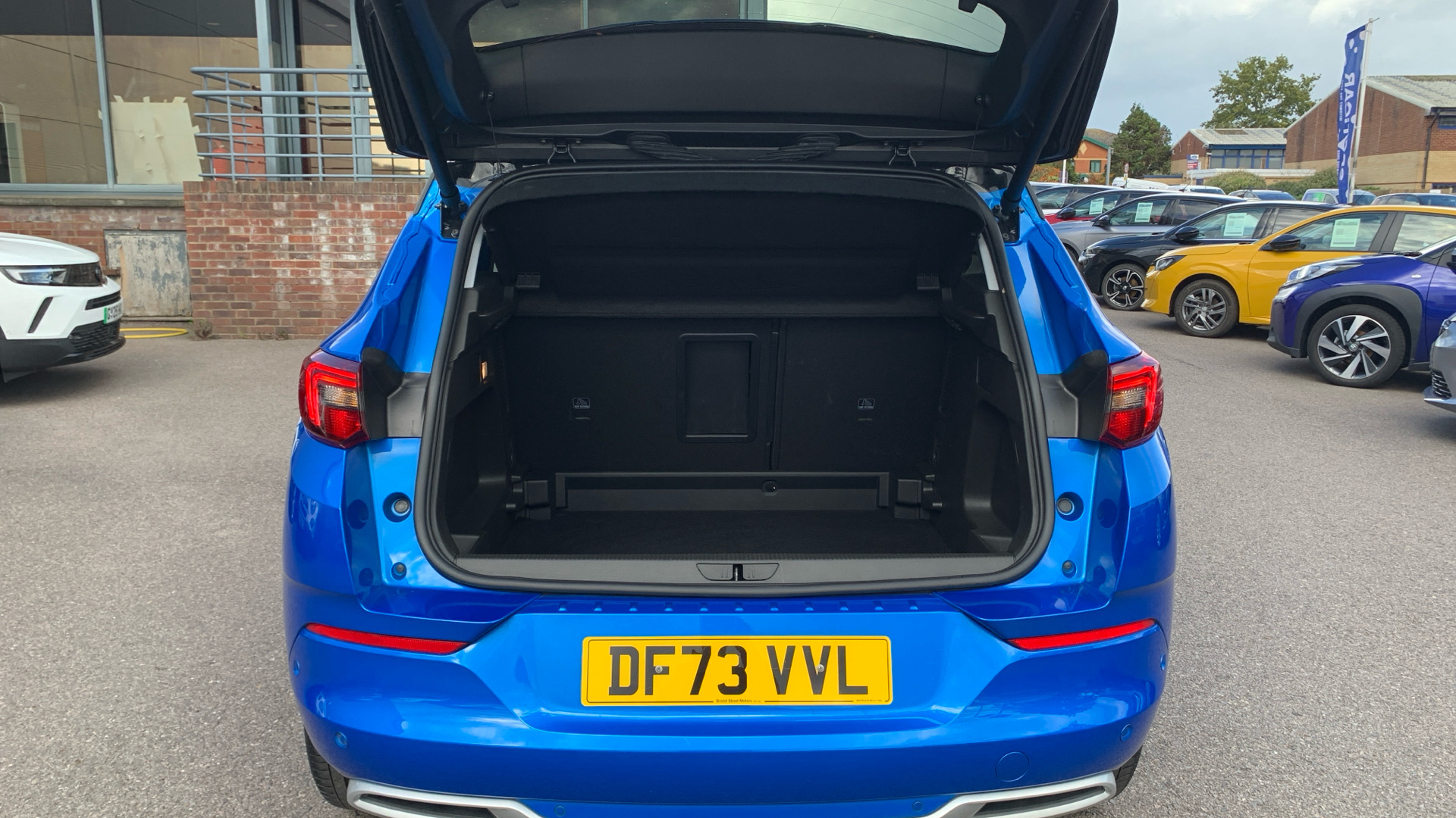 car image