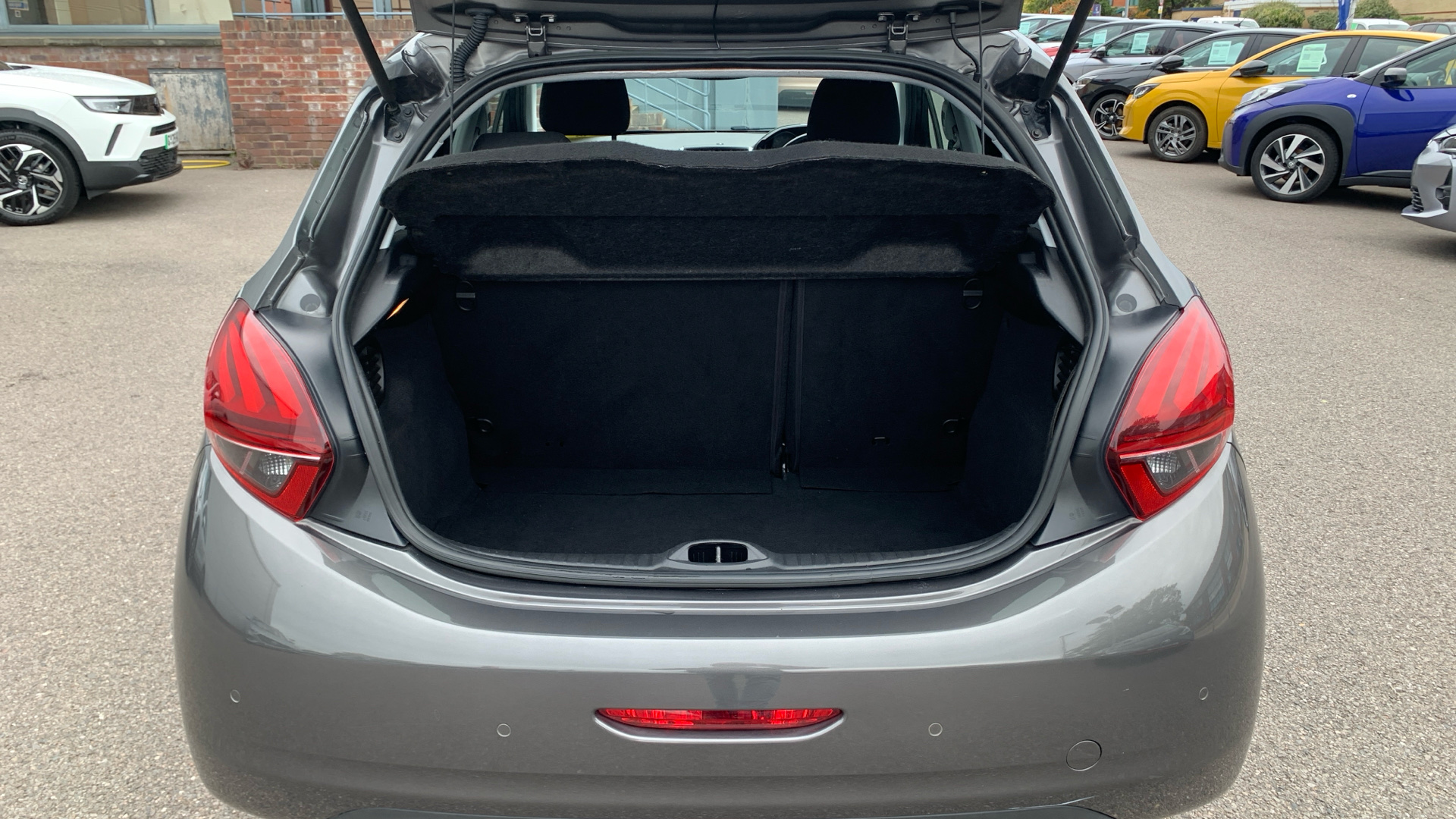 car image