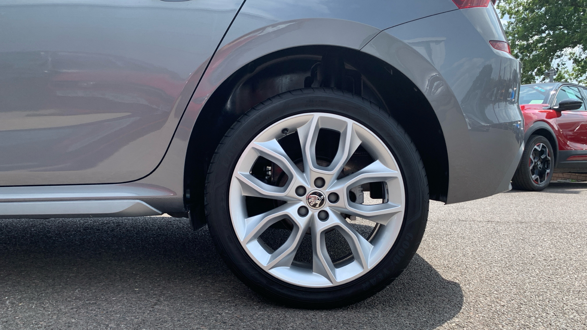 car image