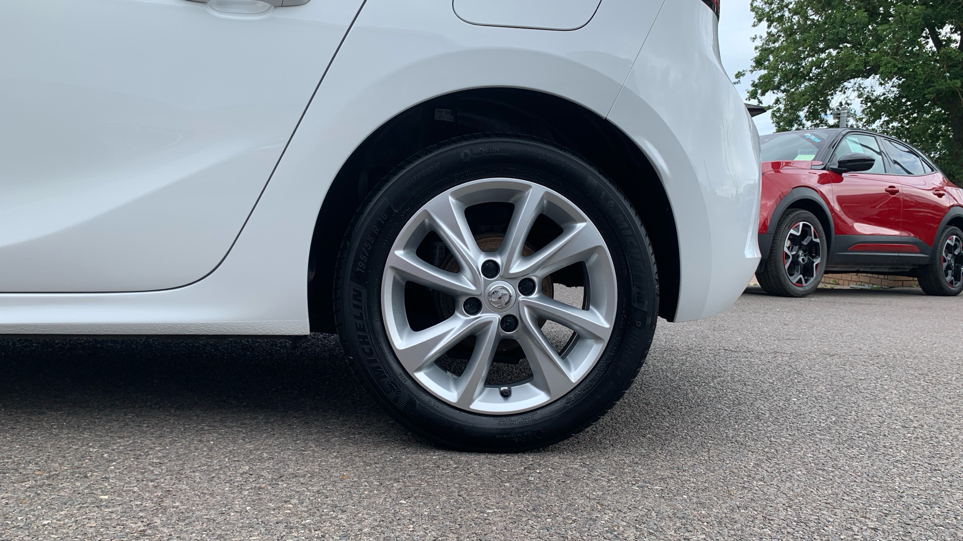 car image