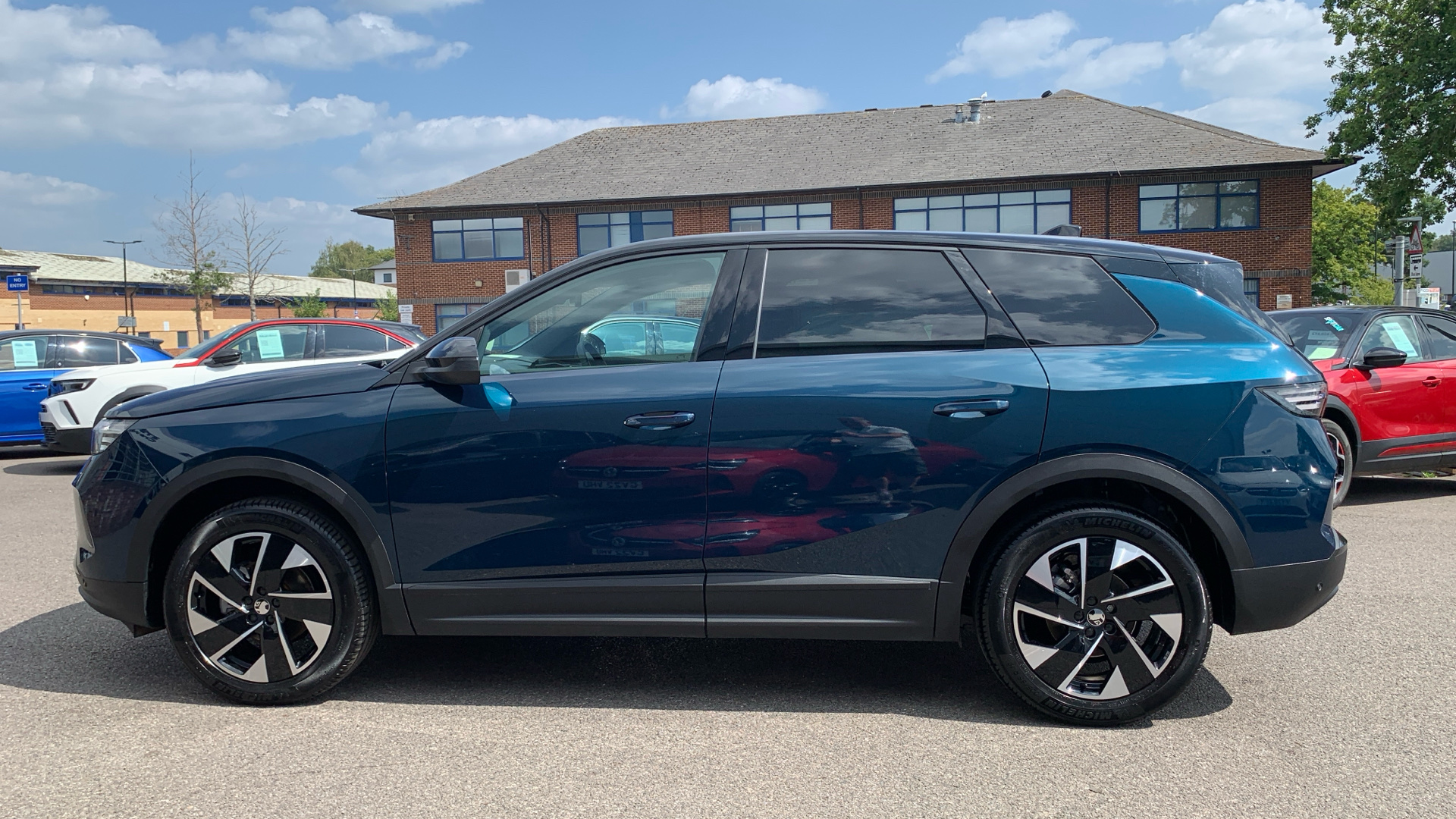 car image